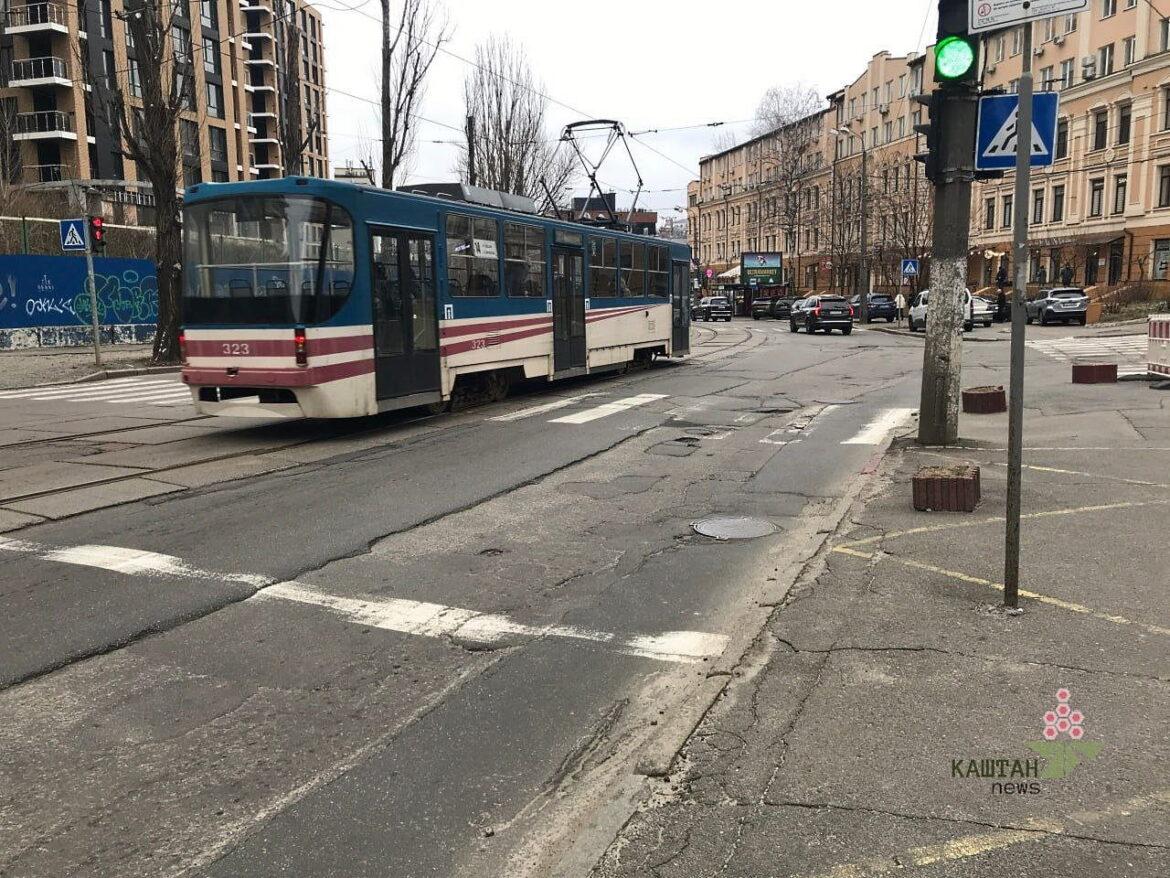 Після півстоліття на Подолі розпочнеться заміна трамвайних колій.