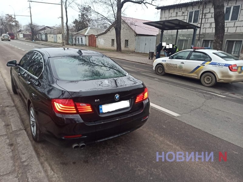 BMW сбил пешехода на проспекте в Николаеве: пострадавший в тяжелом состоянии